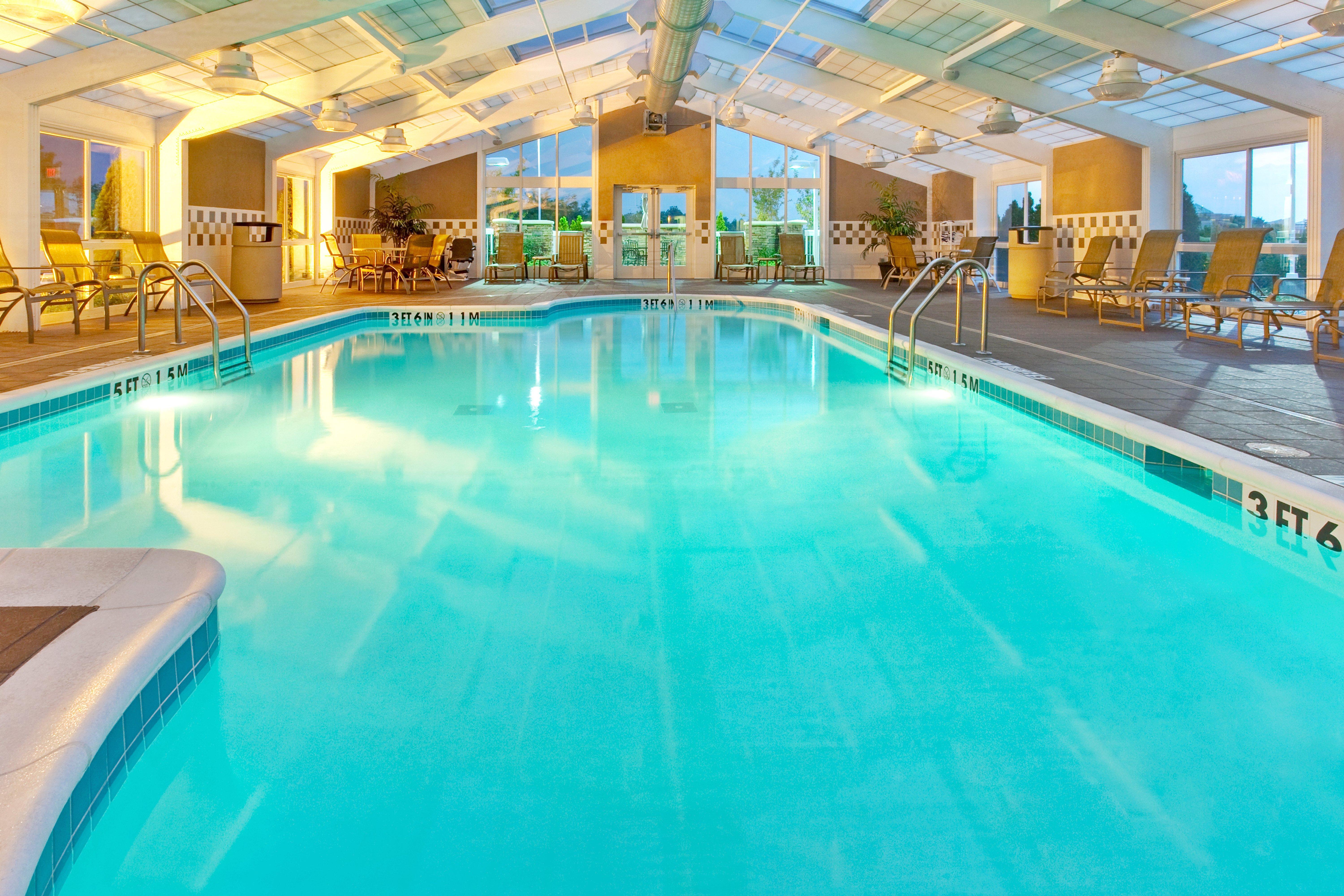 Holiday Inn Hotel & Suites Memphis-Wolfchase Galleria By Ihg מראה חיצוני תמונה